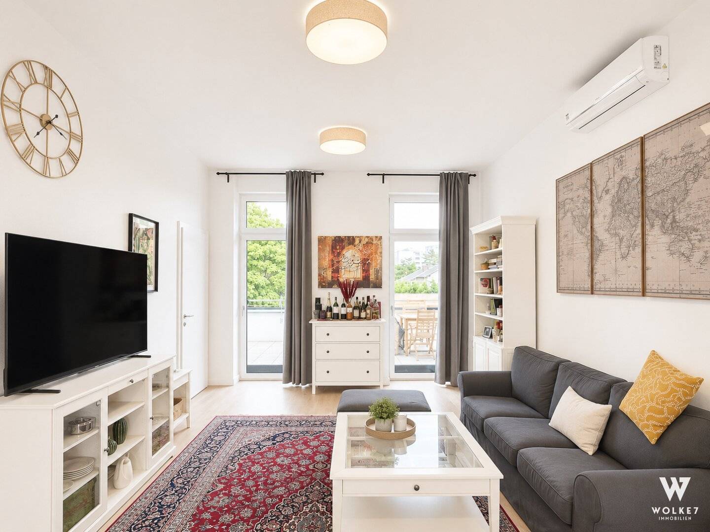 Exclusive 4-room apartment in old building style: Large east terrace | Fully renovated &amp; like new | Air-conditioned | High-quality furnished