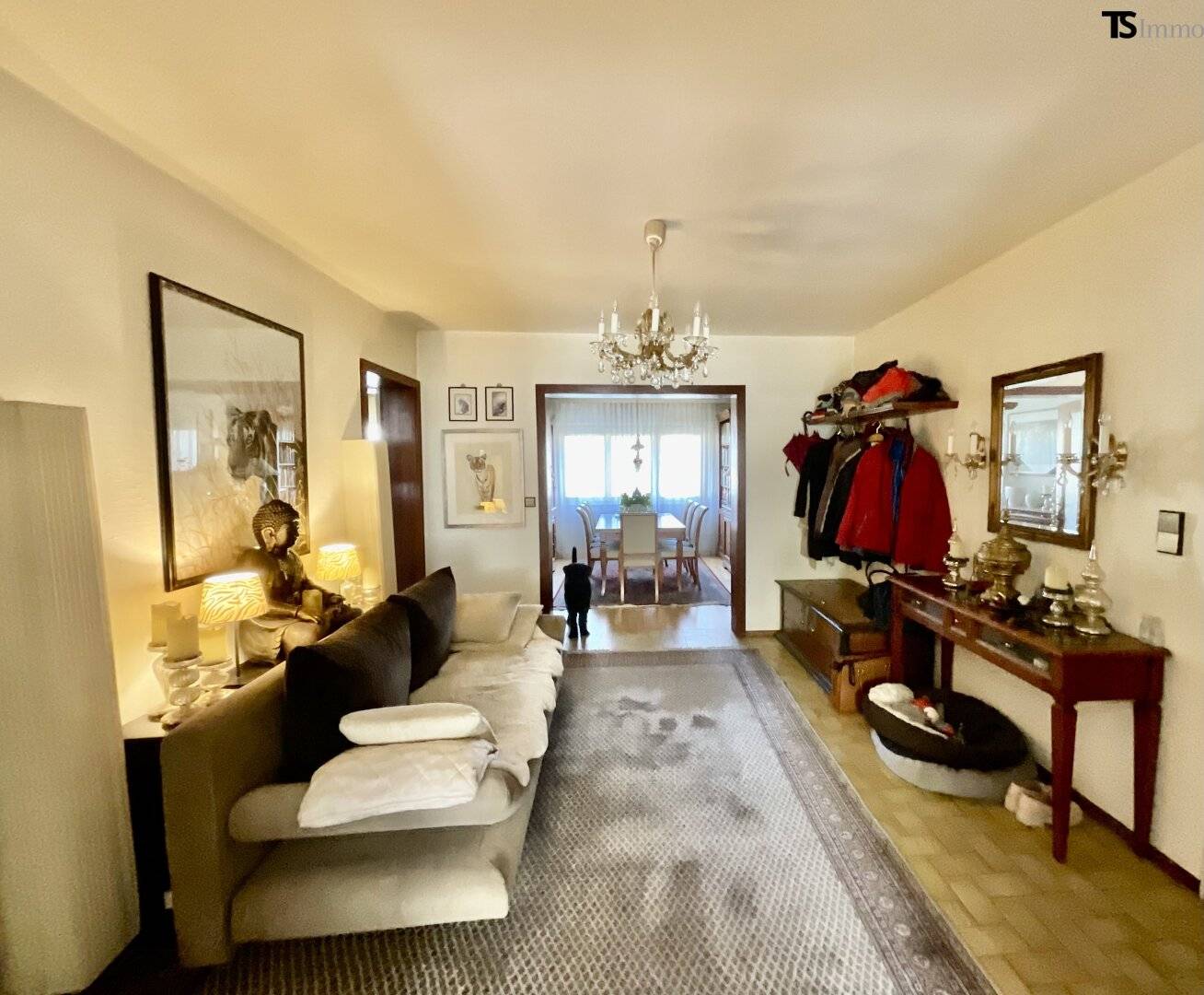 Feldkirch-Centre: Spacious 4-room apartment approx. 110 m² with two balconies and communal roof terrace
