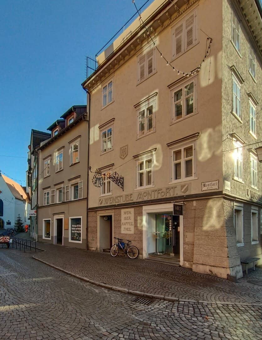 2-room city apartment