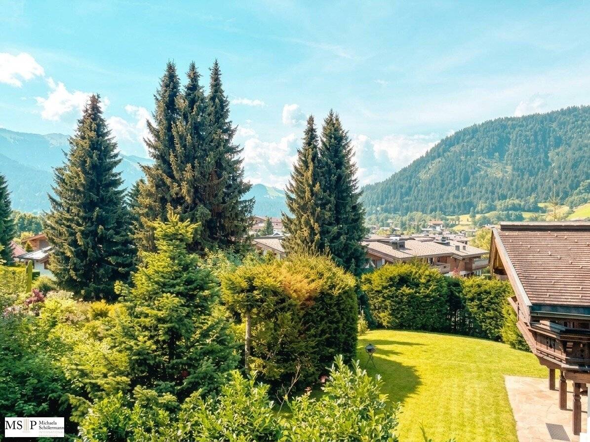 Reith bei Kitzbühel: Schöne sonnige Dachgeschoss-Wohnung mit separatem Gäste-Apartment