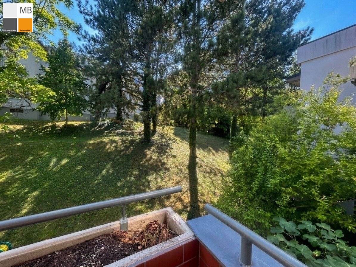 Light, Peace and Excellent Connections Bus, S-Bahn and Shopping Almost Around the Corner I MB IMMOBILIEN