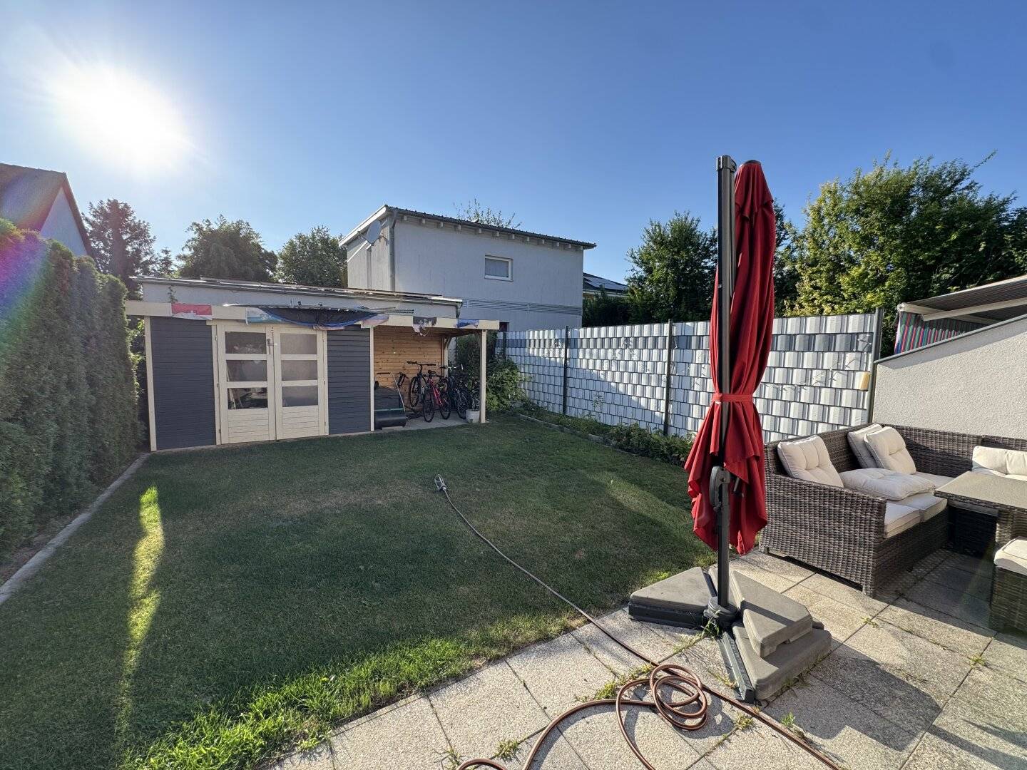 Family-friendly semi-detached house with garden
