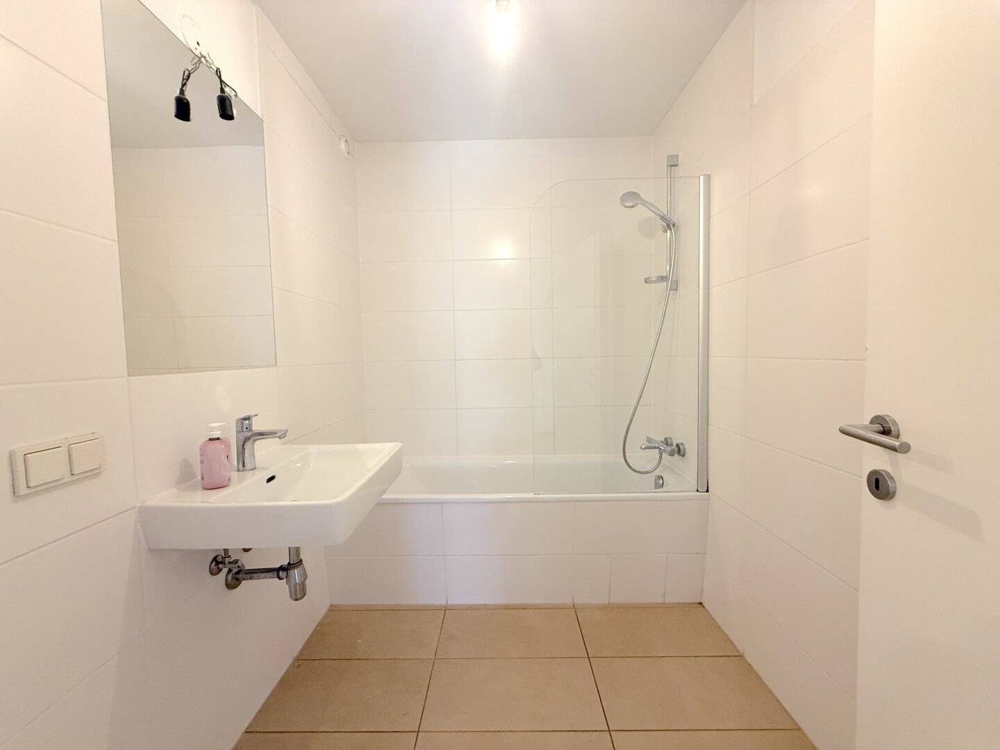 Bright 3-room apartment | Well maintained condition | South/West orientation