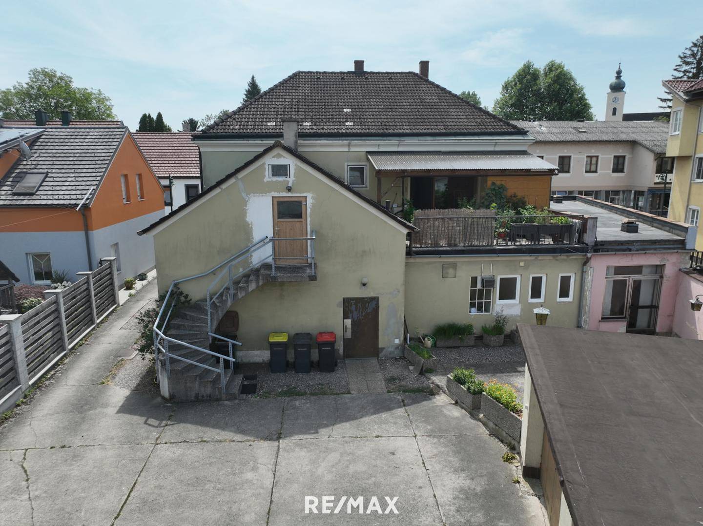 Helle Wohnung mit großer Terrasse im Ortskern