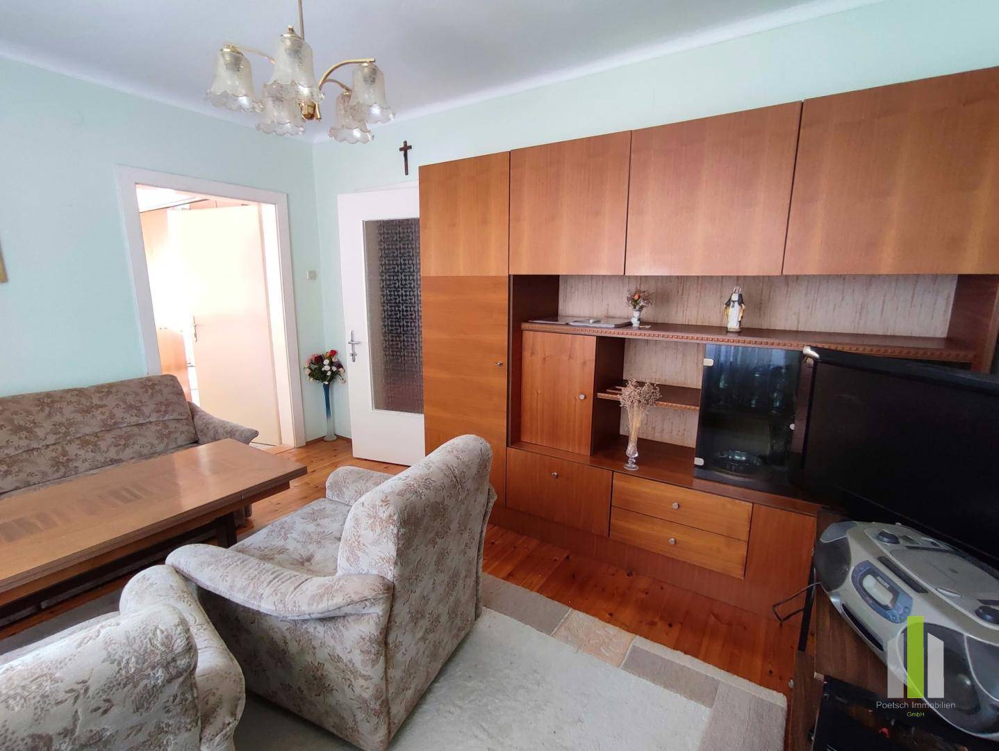 Quiet family apartment with garden and garage