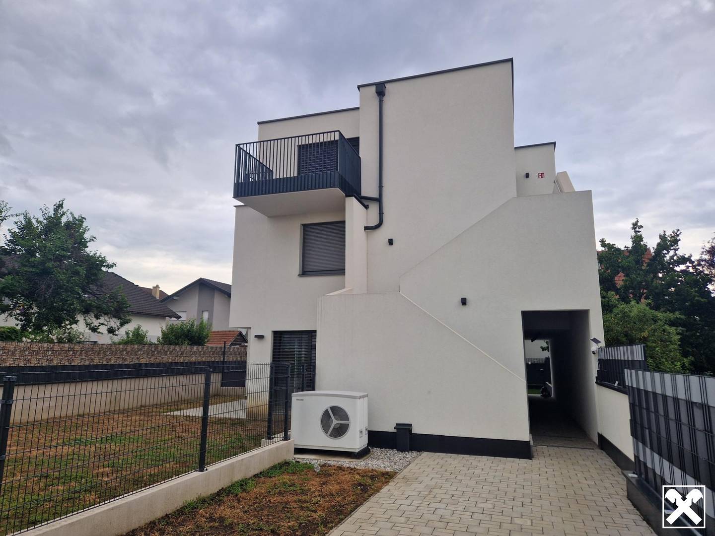 Lichtdurchflutetes Penthouse mit Terrasse und Balkon