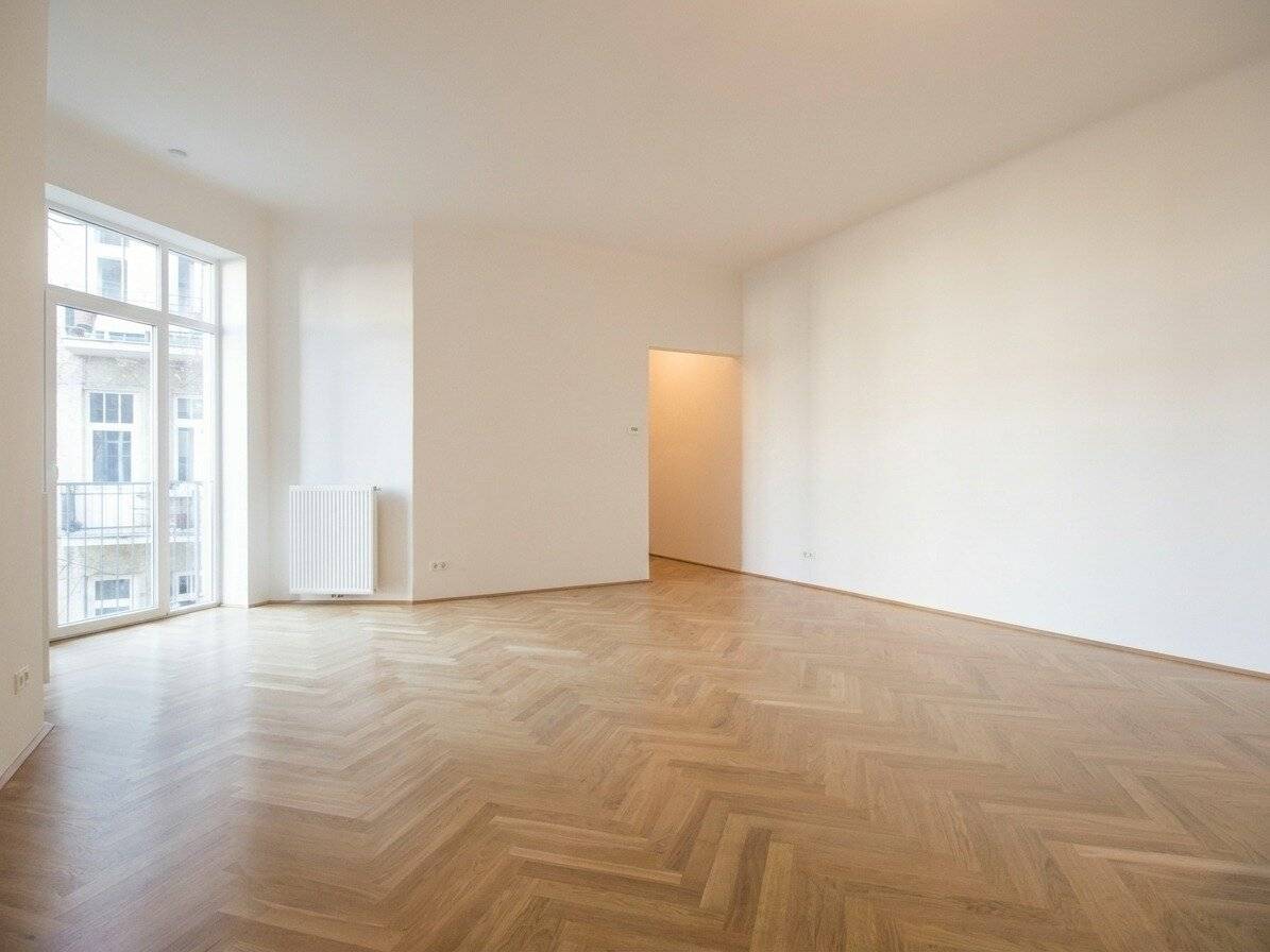 Open-ended Modern 4-room apartment with balcony and courtyard location in Döbling