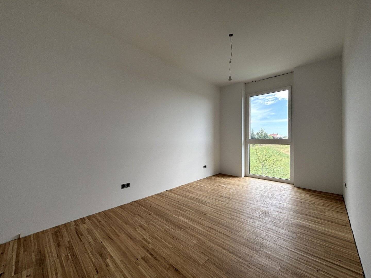Vorsorgewohnung mit Weitblick: 50 m² Neubau, 1. OG, €216.000 netto