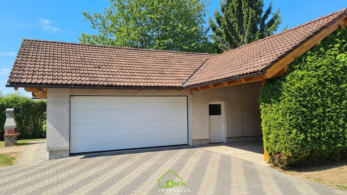 Zweifamilienhaus mit großem Garten: Ihr neues Anlageobjekt oder Mehrgenerationenhaus