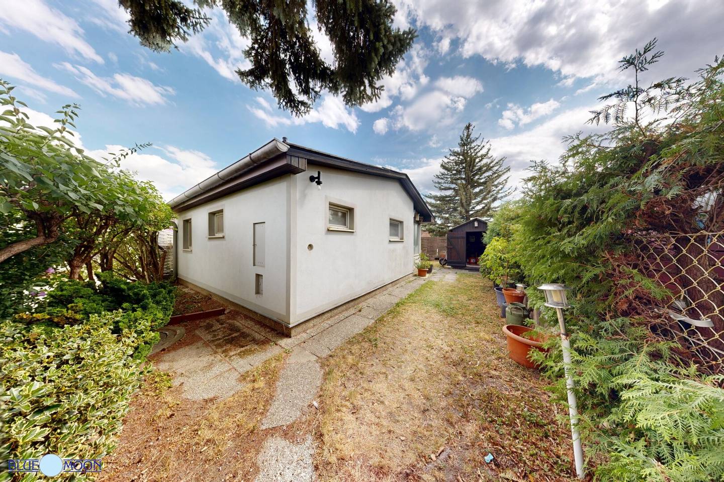 2100 Bisamberg, Badeteich Bisamberg, zwei Sommerhäuschen auf 236m² Eigengrund, Seezugang, Ruhelage, nicht direkt am See, Kaufpreis € 229.000,--