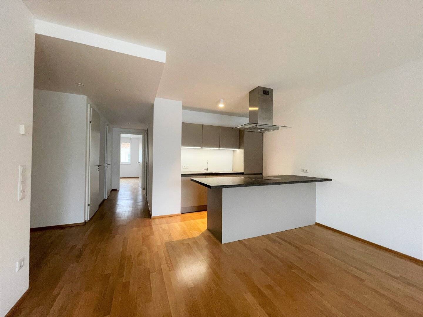 Exklusive 4-Zimmer-Neubauwohnung mit großem Balkon in den GOLDEGG GARDENS!