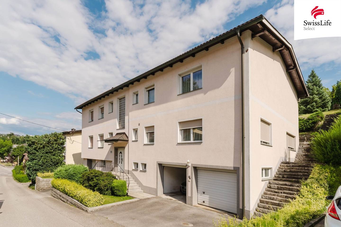 Platz für alle! Großzügiges Mehrfamilienhaus auf Traumgrundstück in St. Georgen