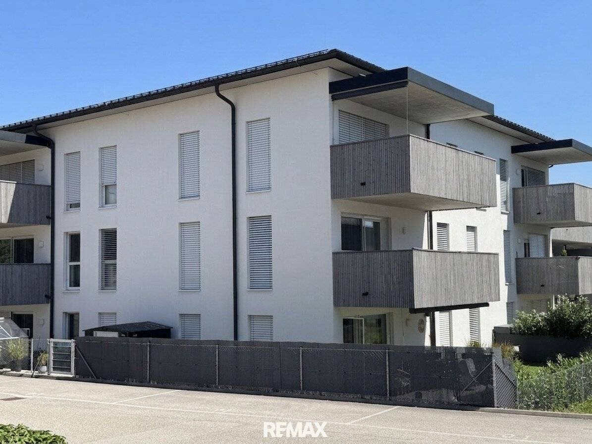 Like-new 4-room apartment in sunny location of Ohlsdorf