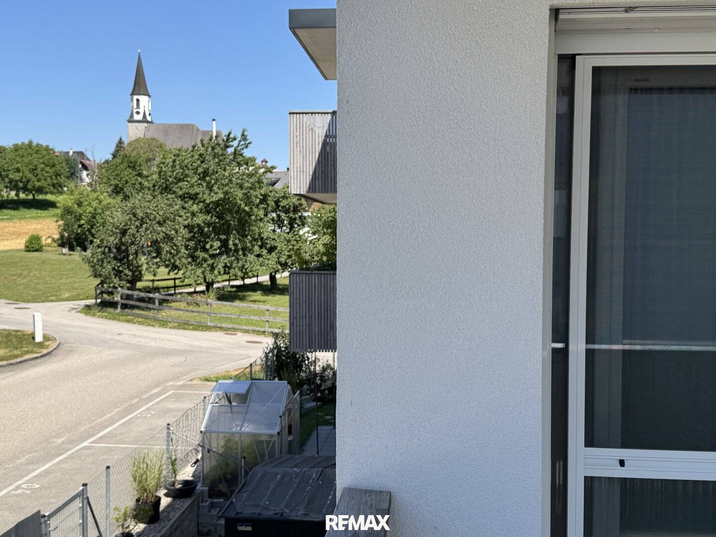 Like-new 4-room apartment in sunny location of Ohlsdorf