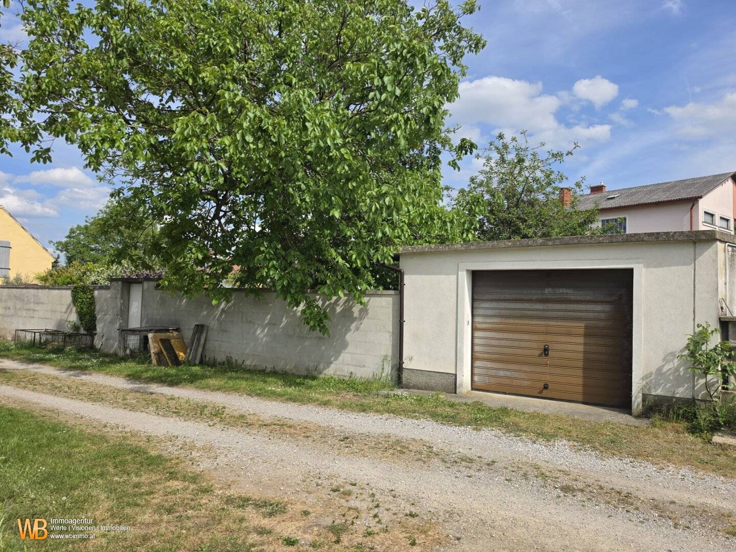 Sonnige Ruhelage, 157m² Wohnfläche, 2 Etagen, Garten und Balkon