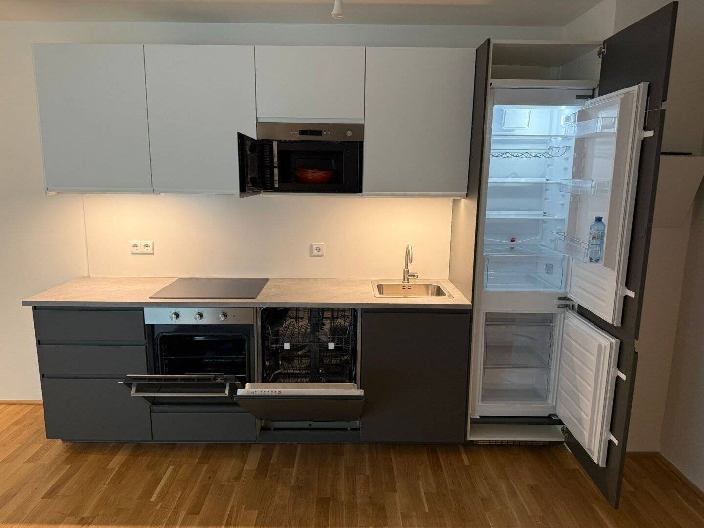 ERSTBEZUG | 2-Zimmer-Neubau mit Loggia | 52 m² | 1100 Wien | € 1.300