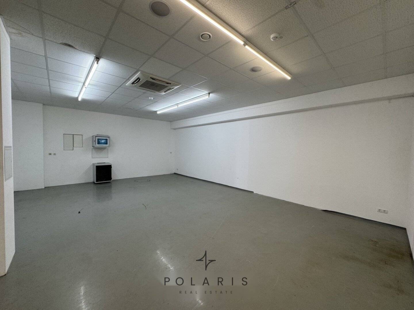 160 m² storage space | Top location near A2 in Wiener Neudorf