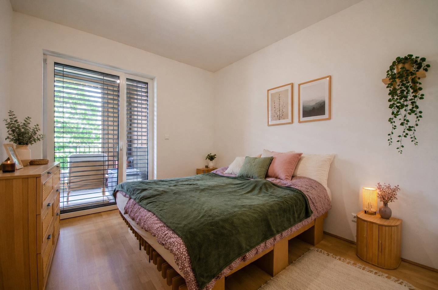 Modern rental apartment with large sunny balcony in idyllic central location of Spittal an der Drau