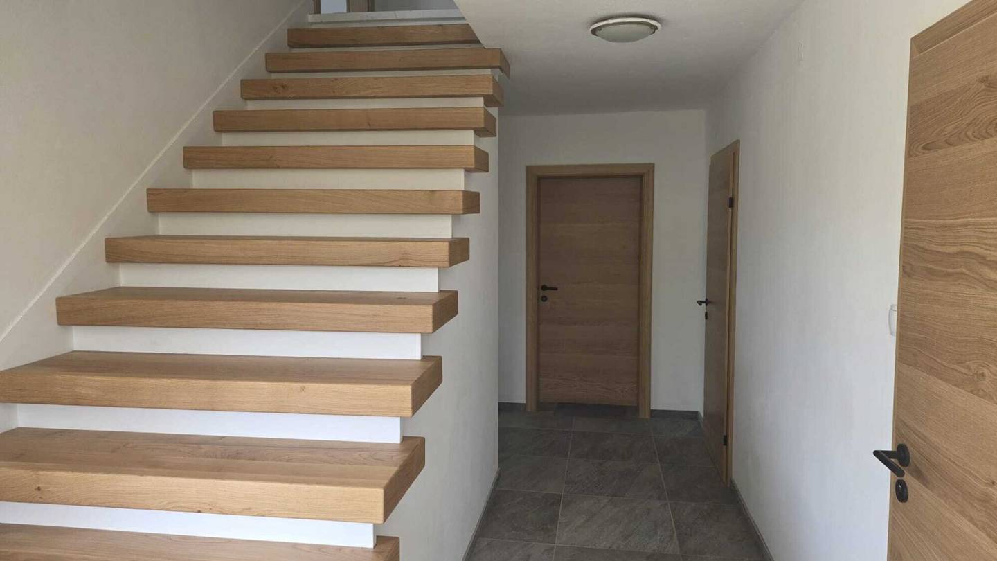 Mietgelegenheit - kernsaniertes Wohnhaus mit Garten