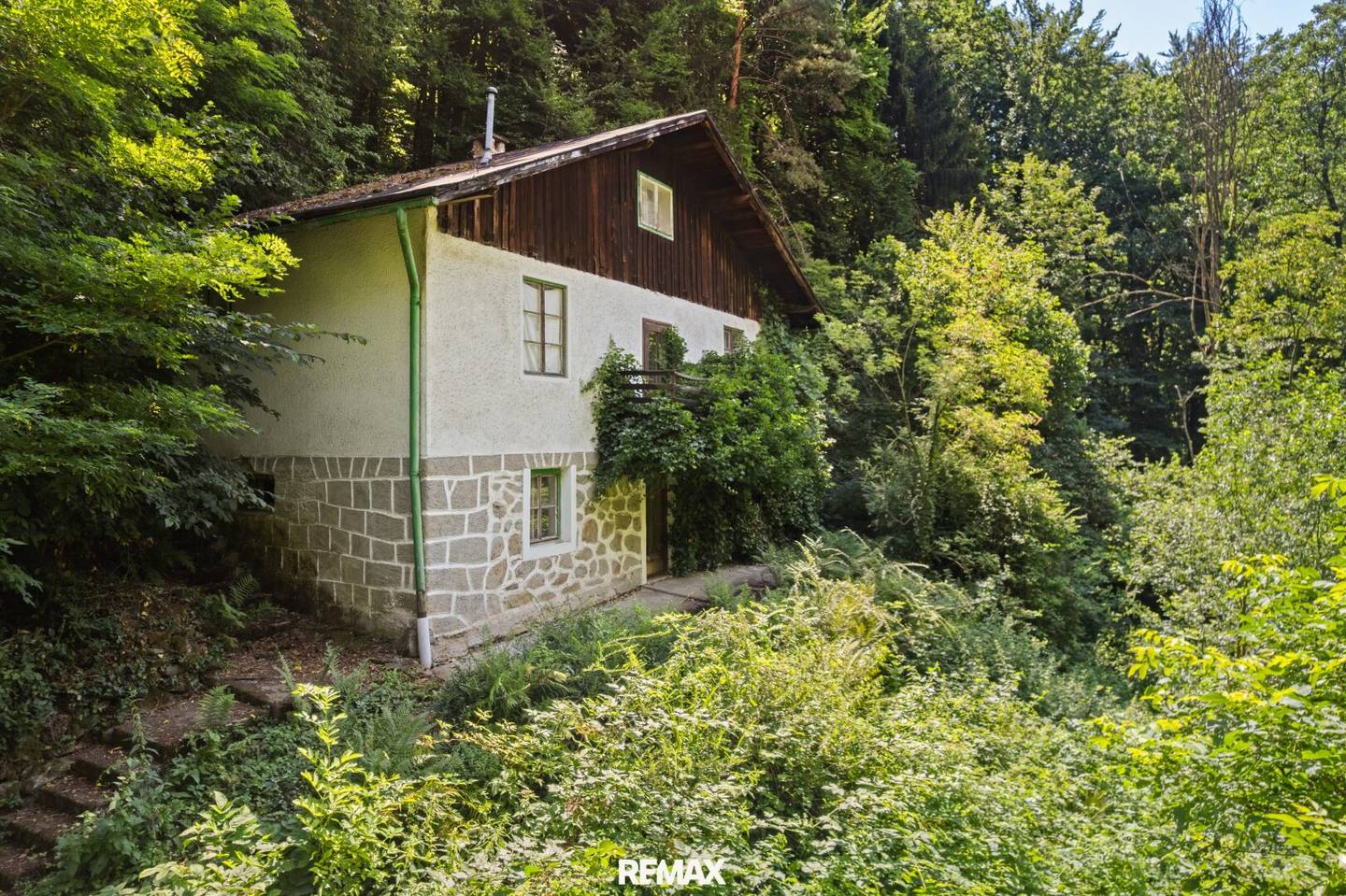 Ruhige Grundstückslage mit Altbestand – Naturidylle in Urfahr