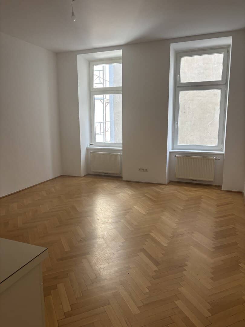 Sehr ruhiges  Altbauarpartment ca. 43m² in Toplage 1090 Wien !