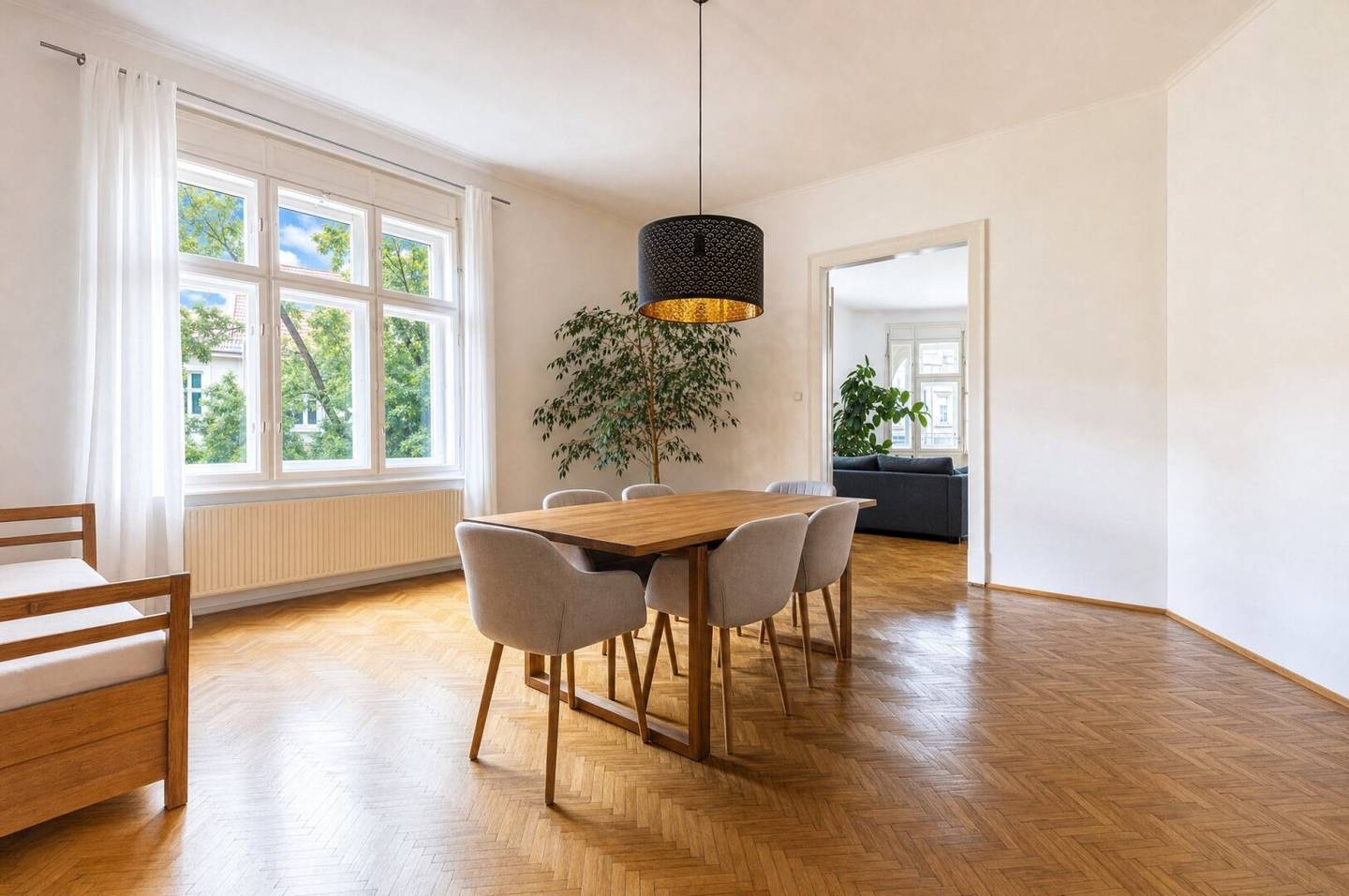 Rarität in Graz | Herrschaftliche 5-Zimmer-Altbauwohnung mit Loggia und Balkon im Herz-Jesu-Viertel