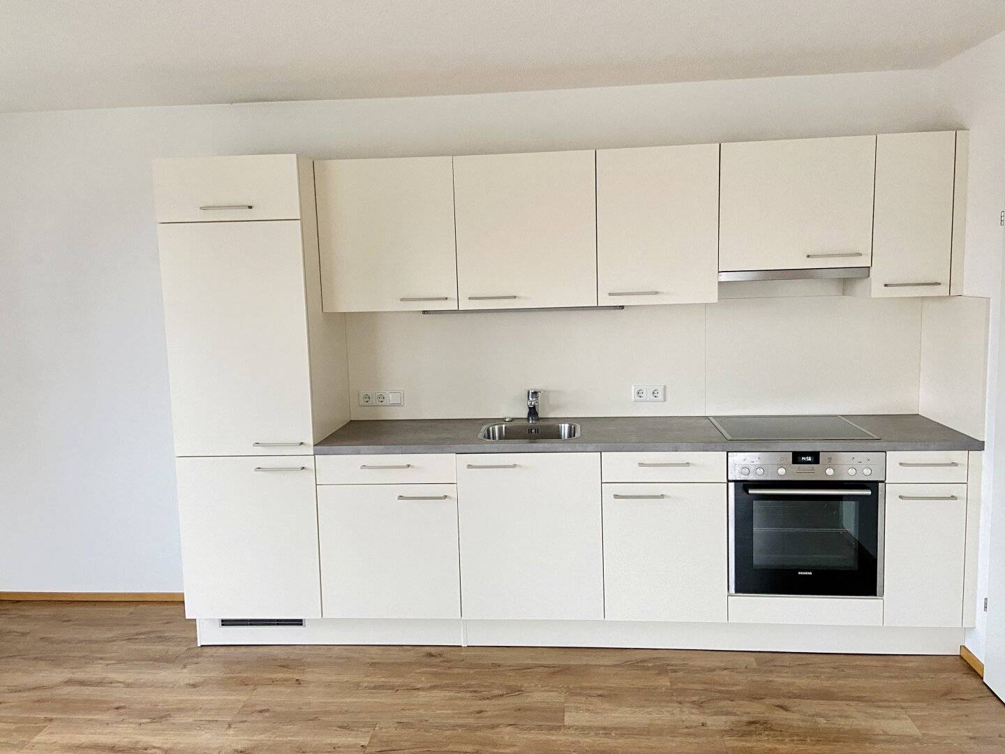 Modern and well located 2-room apartment with balcony for rent in Lustenau