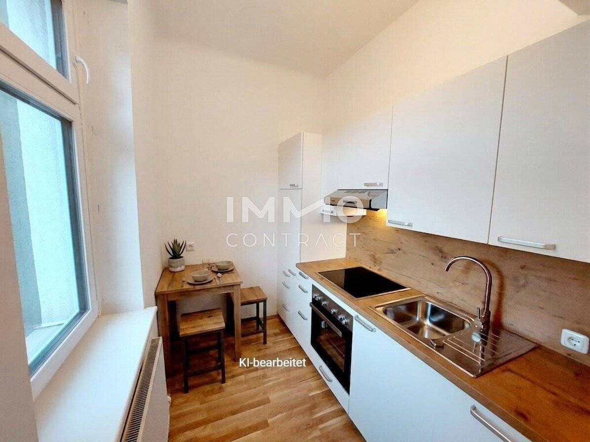 Like-new studio apartment near the Music Theatre