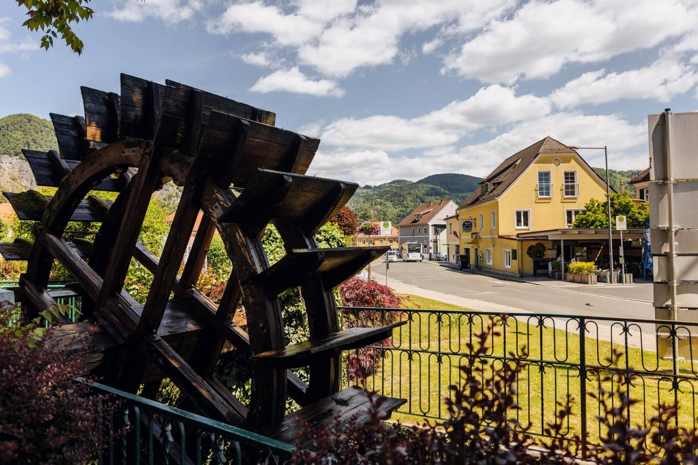 Your small apartment in the town center of Deutschfeistritz Rent including operating and heating costs