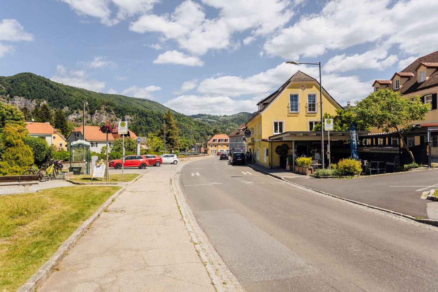 Your small apartment in the town center of Deutschfeistritz Rent including operating and heating costs