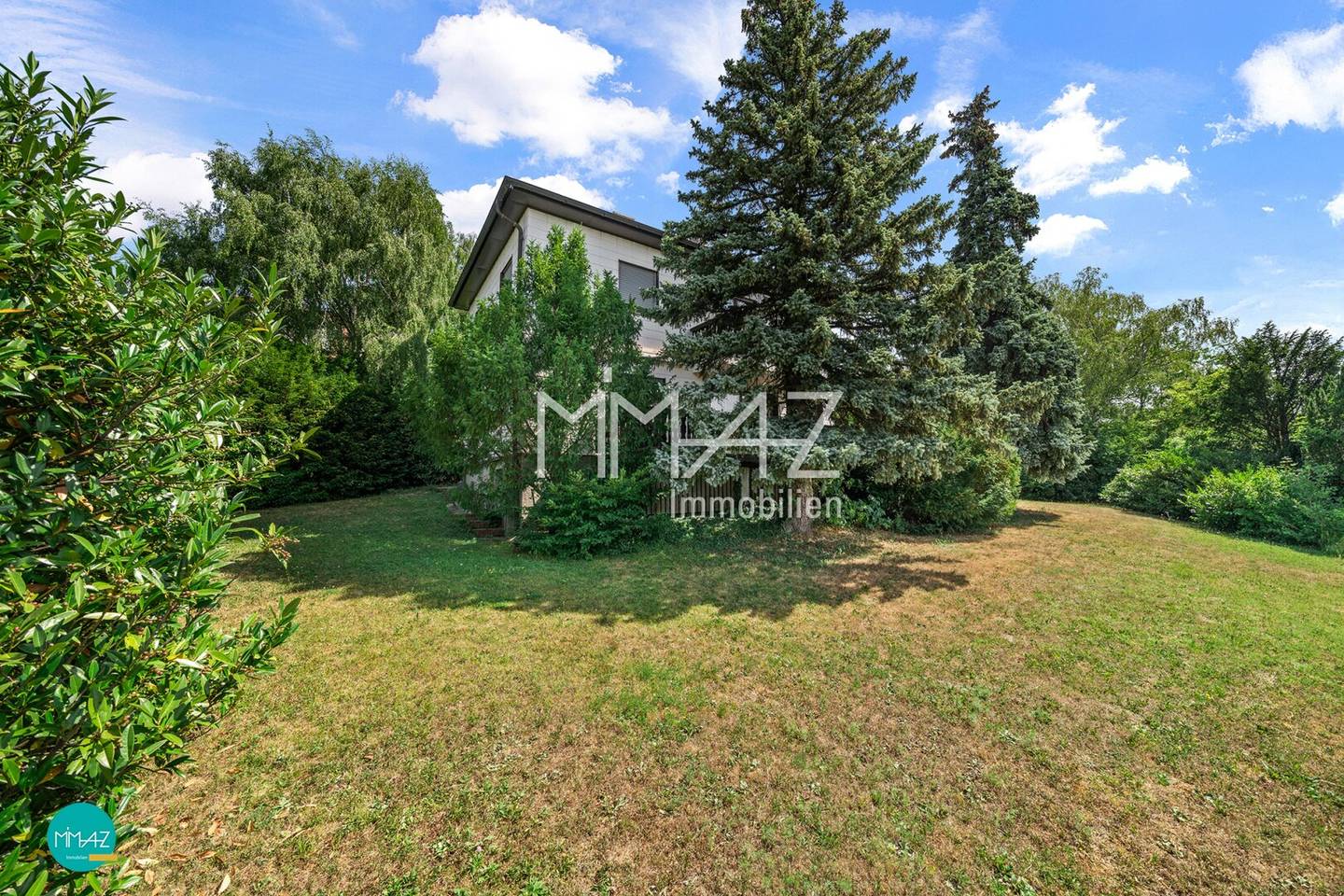 WO AUSSICHT ZUHAUSE IST. Exklusives Baugrundstück mit rund 902 m² und Altbestand in begehrter Höhenlage am Ölberg.