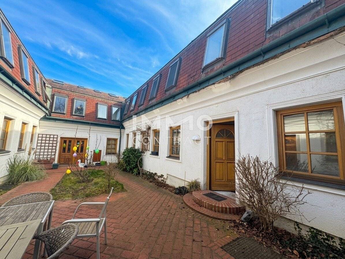 Residential jewel in Nußdorf: Charming apartment in quiet courtyard location