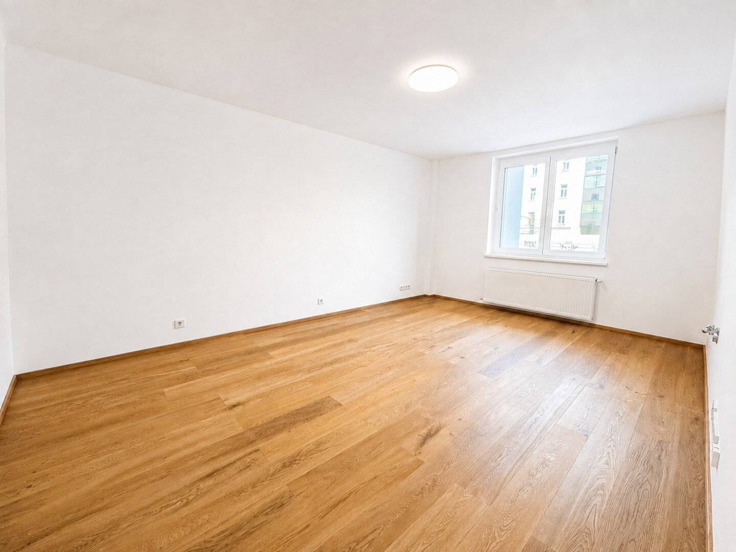 Renovated 3-room apartment in the 3rd district – parquet flooring | top location | available immediately