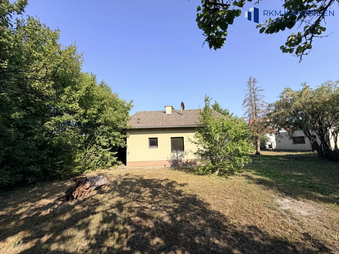 Großes Baugrundstück 1074m² in 1220 Wien – *EIGENGRUND*