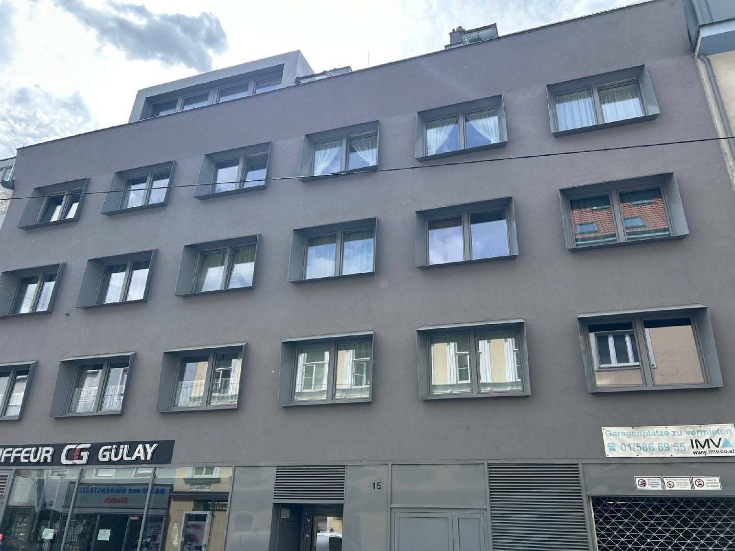 Modern apartment with garden and terrace near U6