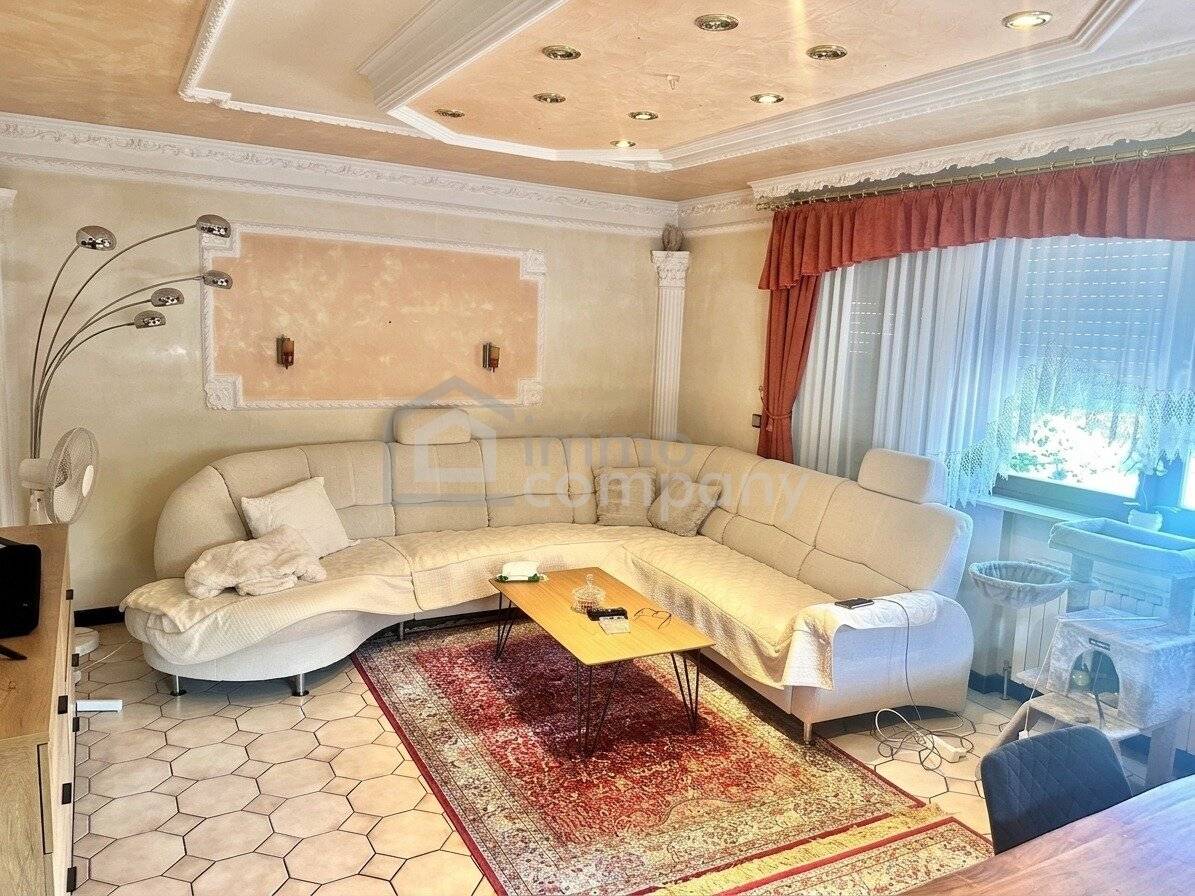 Traum-Bungalow in Gänserndorf mit Pool, Garten, Terrasse &amp; Carport – jetzt entdecken!