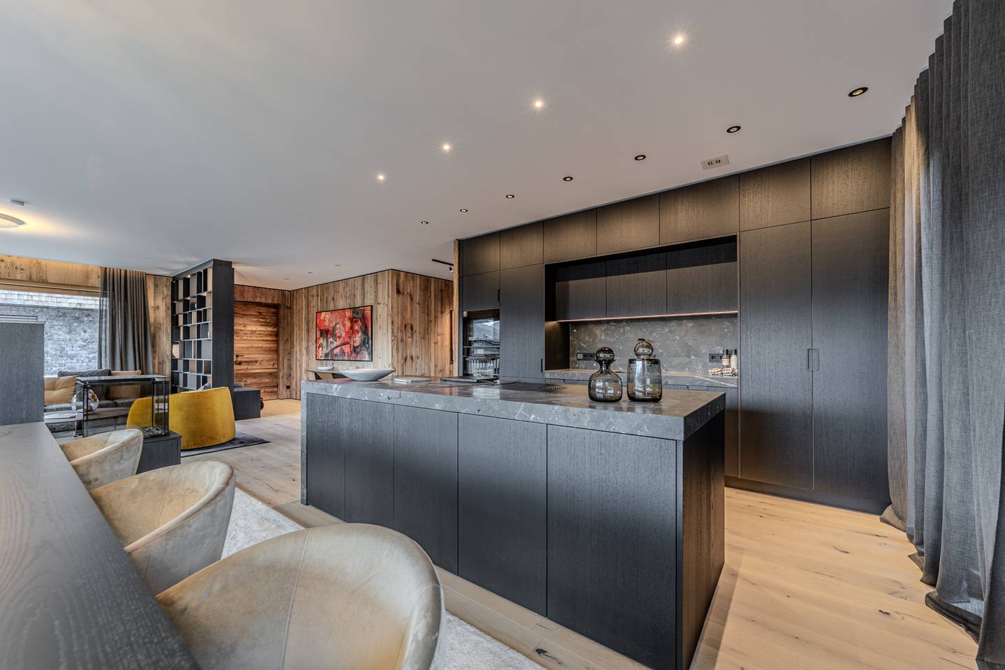 Maisonettewohnung mit Privatgarten und Tiefgarage
