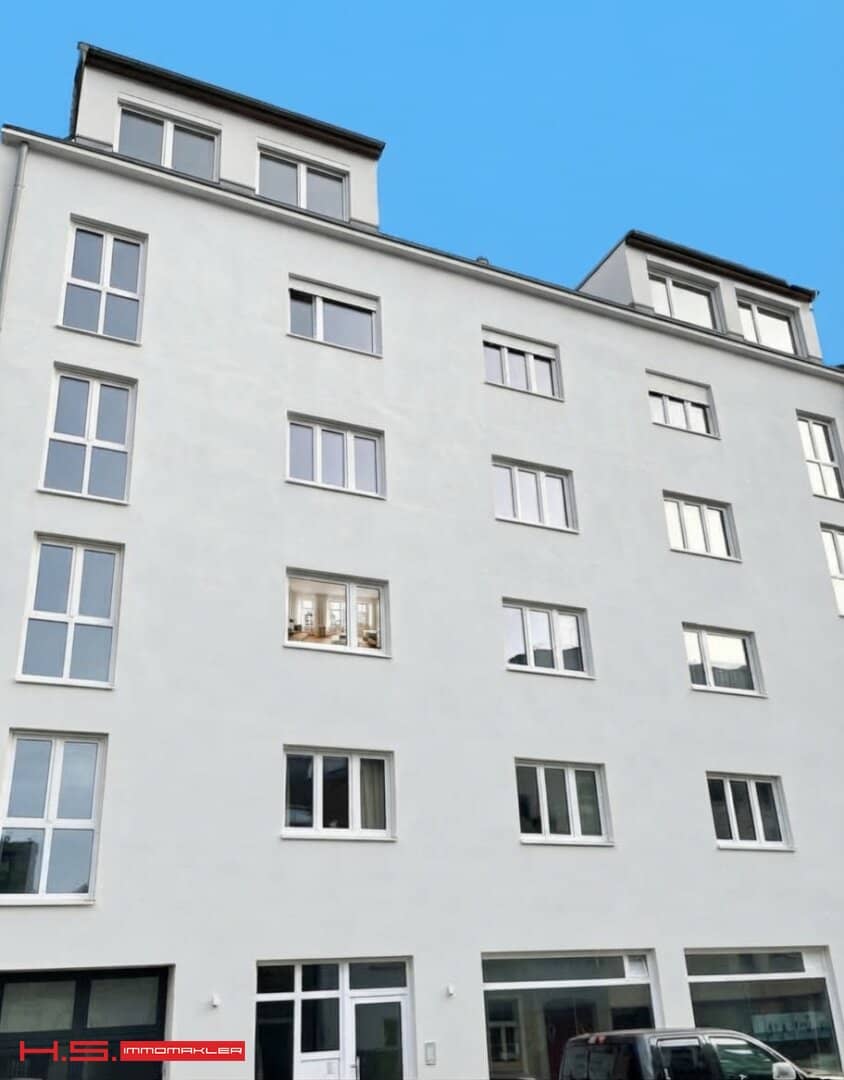 TOPKAUF- TERRASSENWOHNUNG - 2021 GENERALRENOVIERT  -  5. LIFTSTOCK - KLIMA - GRÜN- und FERNBLICK - THERMISCH SANIERTES HAUS