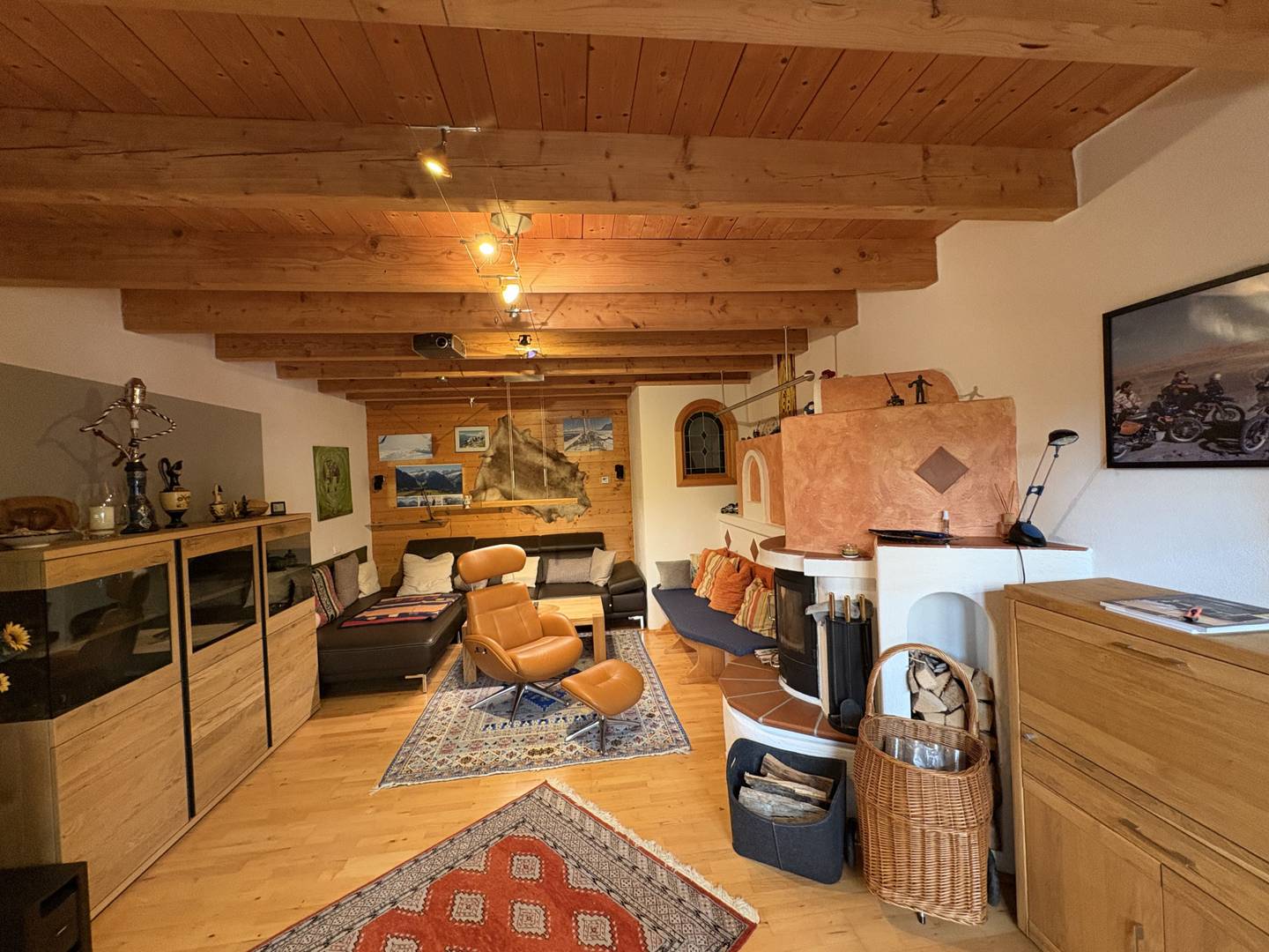 Family apartment energy efficient with PV system and maintained garden