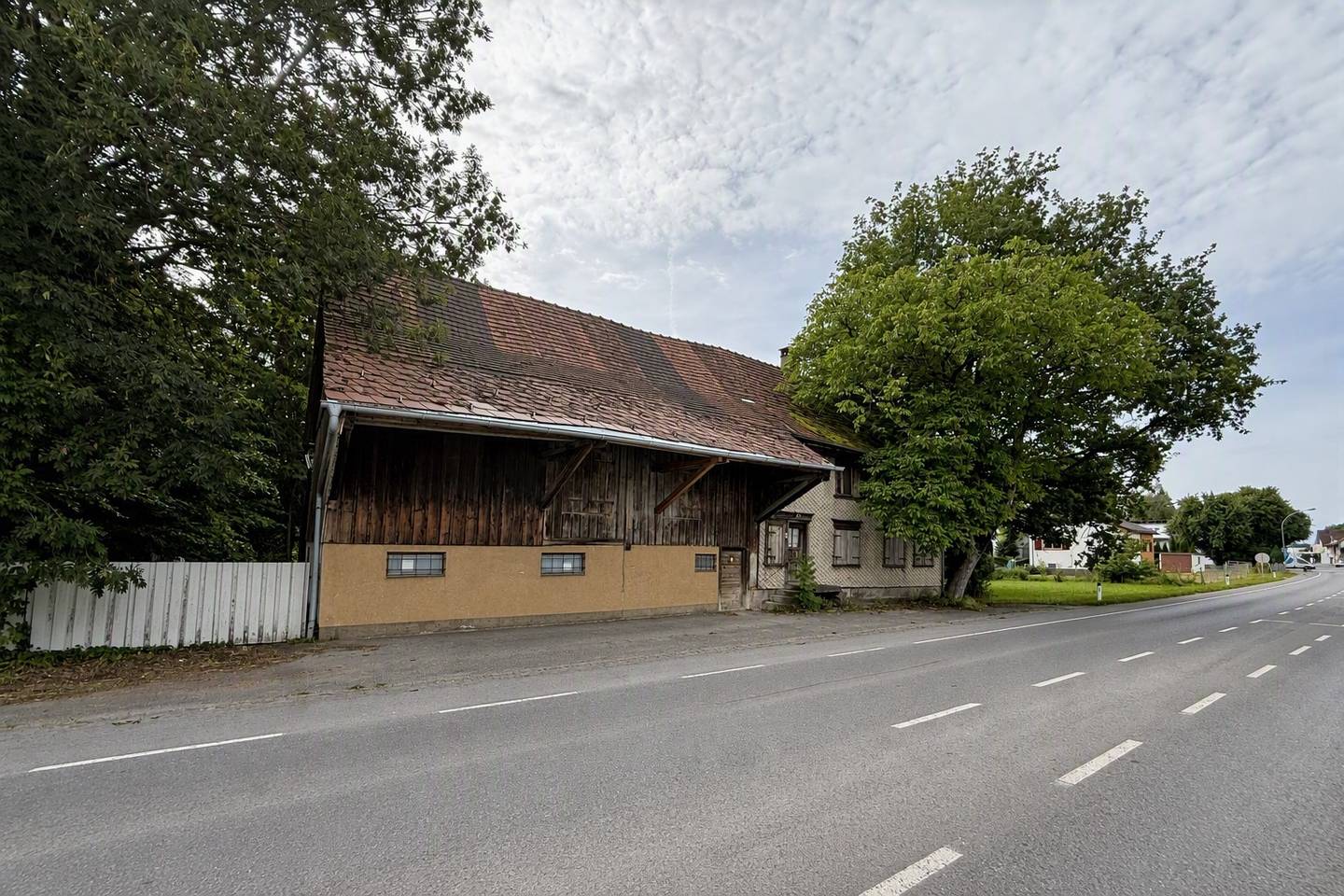 Baugrundreserve mit nutzbarem Stadel Wohnung