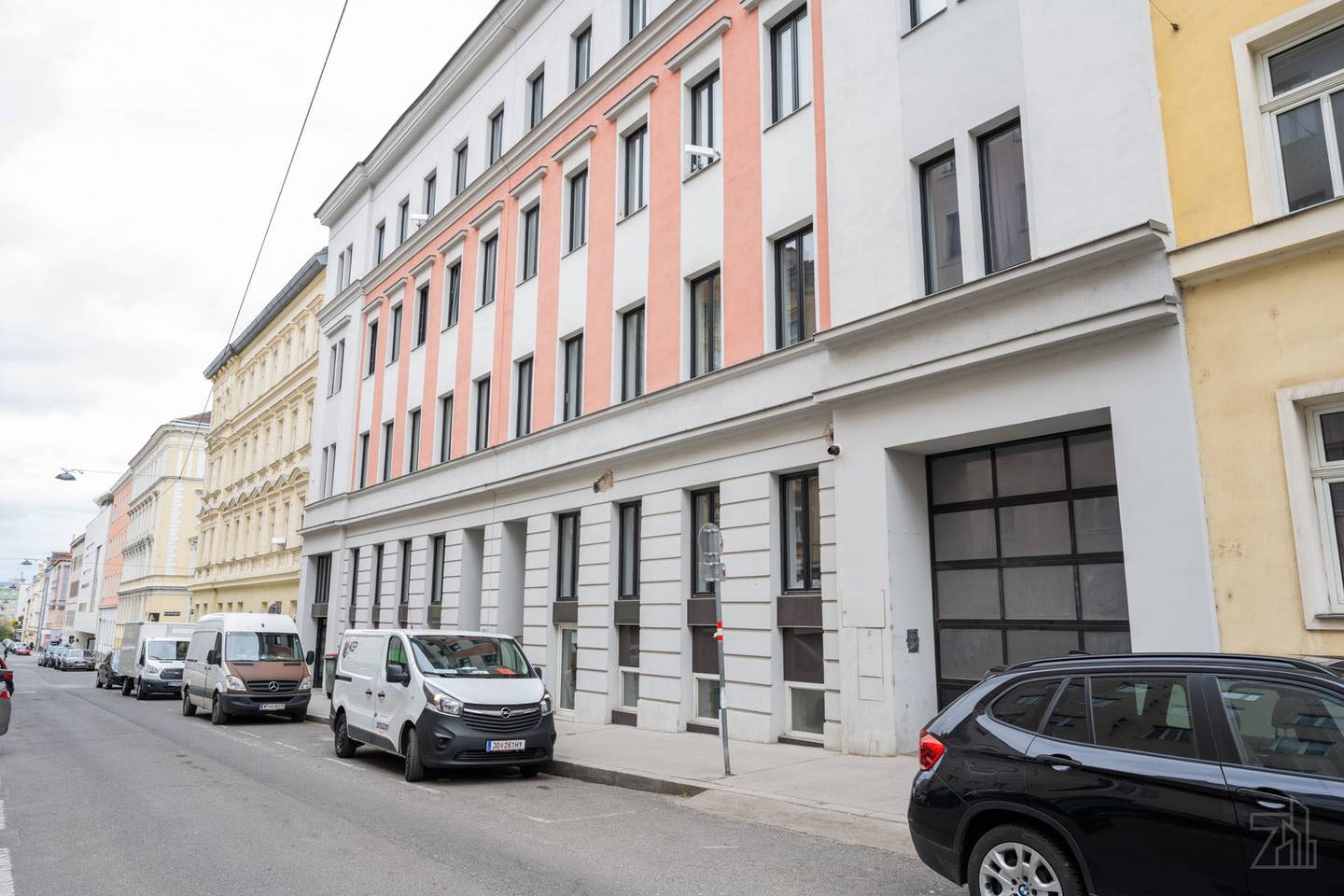 Selfstorage-Lager mit viel Renditepotential & eigener Einfahrt in Meidling