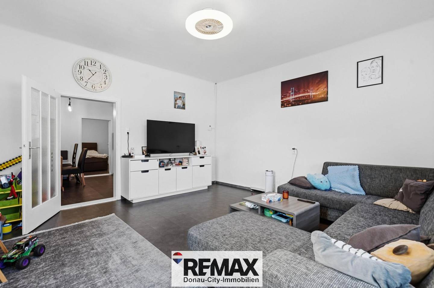 Renovation project with large garden apartment