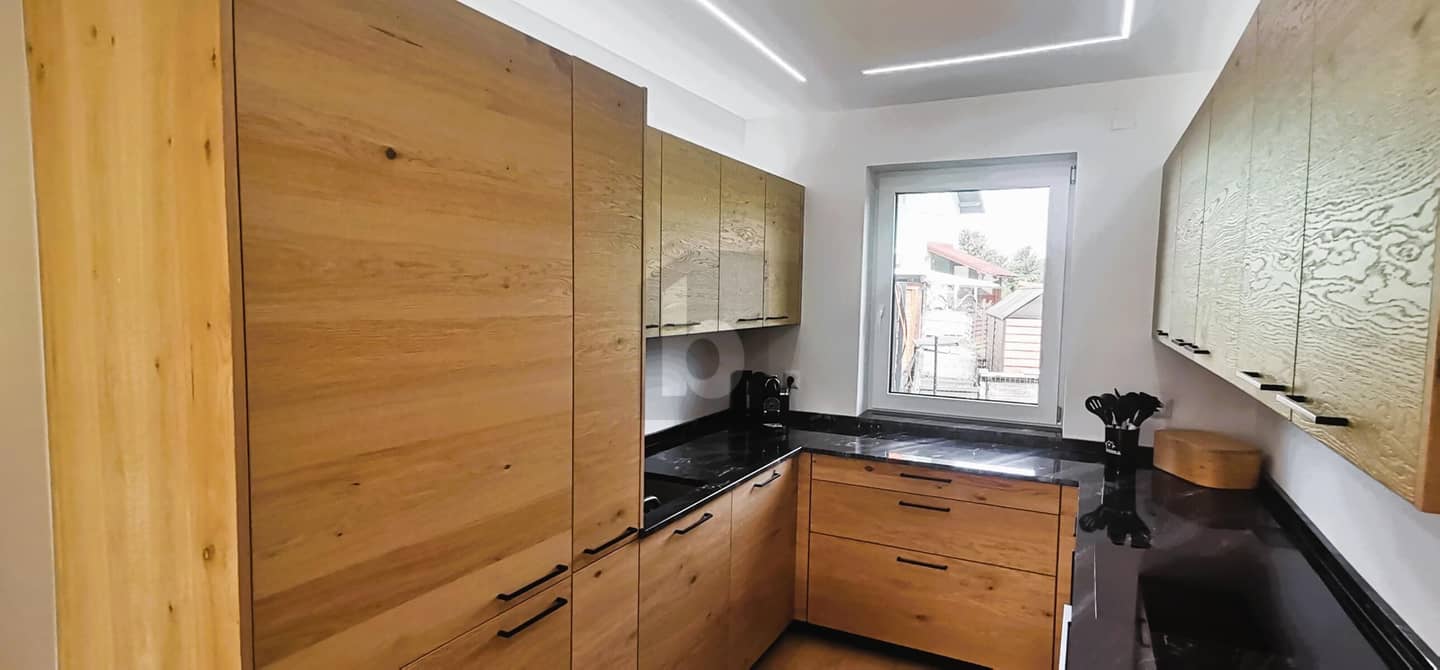 Smarte Familienwohnung mit Garten und Photovoltaik