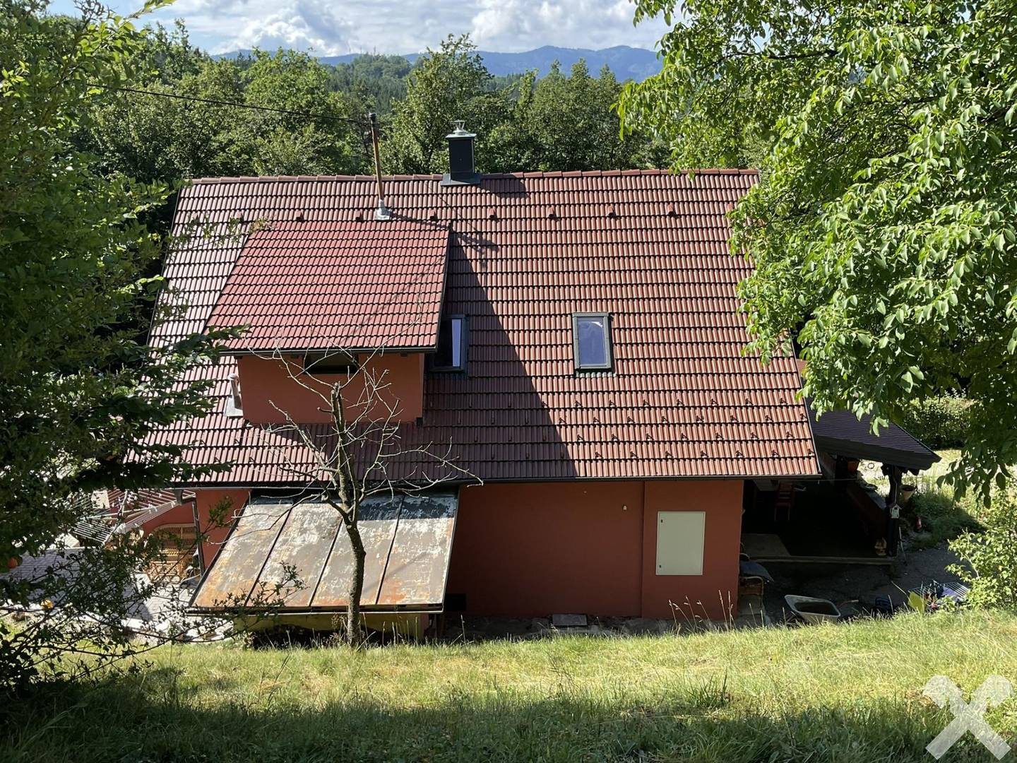 Saniertes Zuhause mit großem Garten Familienwohnung