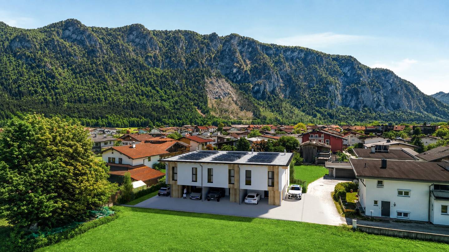 Hochwertige Wohnung mit Garten und Kamin