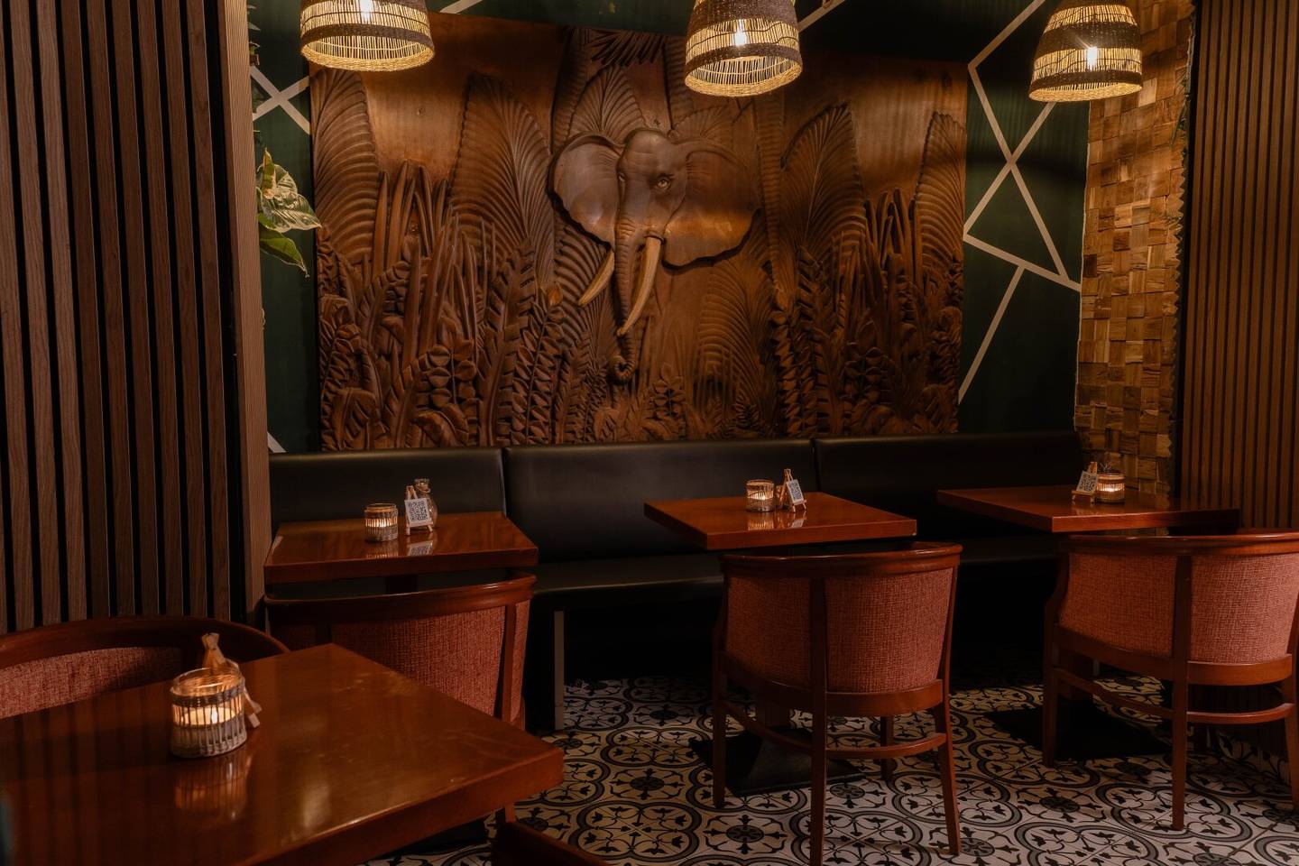 Gastronomy space in prime location, suitable for bar, café, bistro or matcha shop