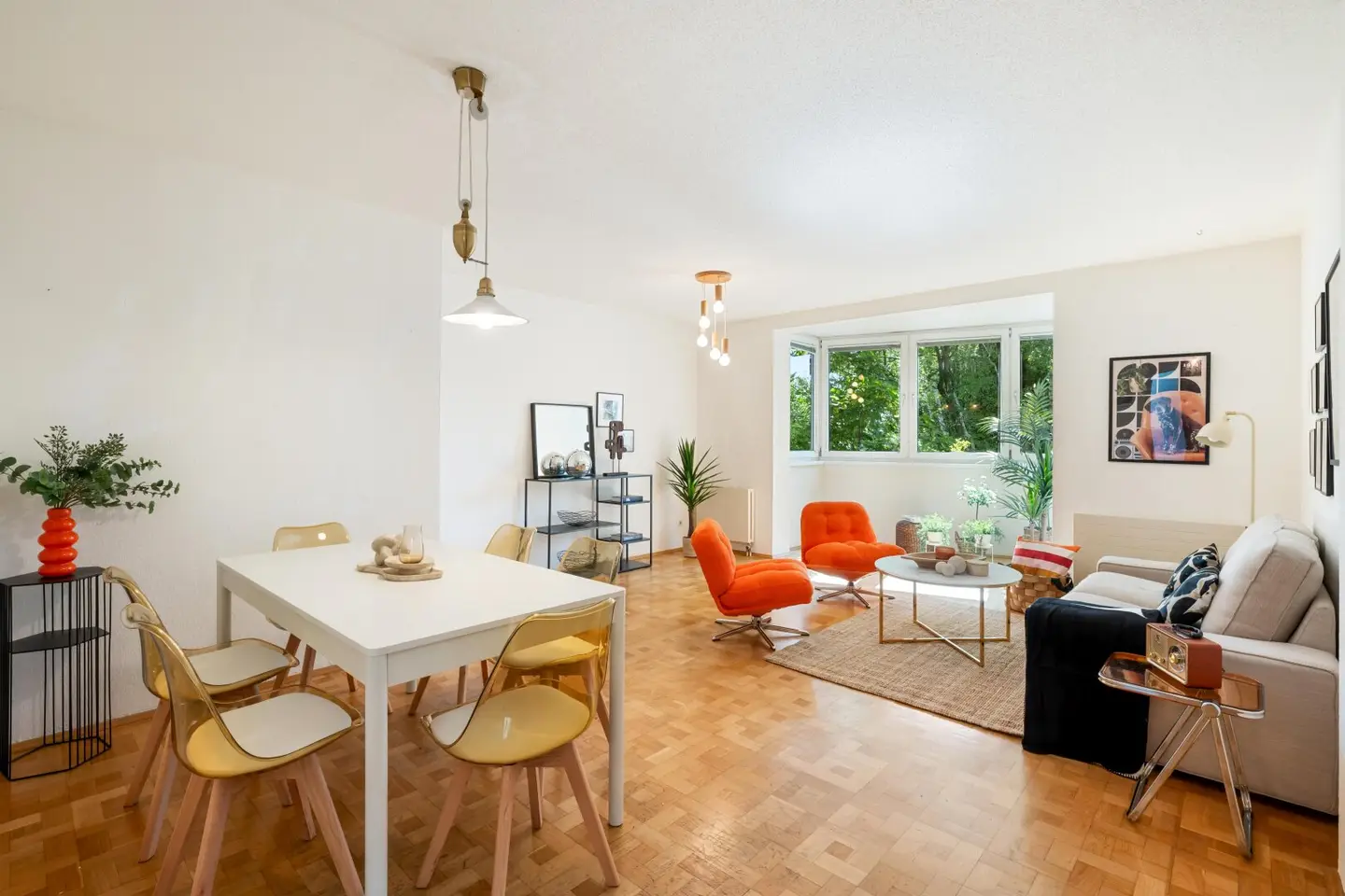 Charmantes Reihenhaus in absoluter Grünruhelage mit Garage