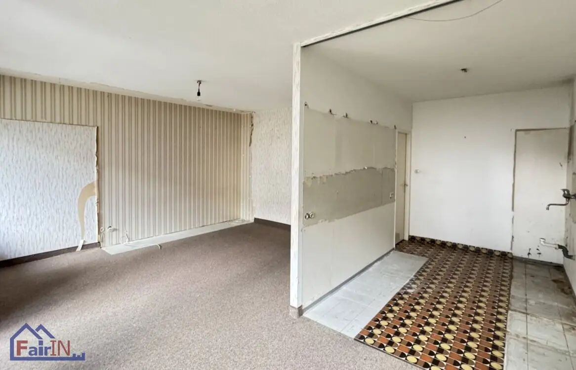 Charmante 3-Zimmer-Wohnung mit Loggia in Klosterneuburg – sanierungsbedürftig, top Preis!