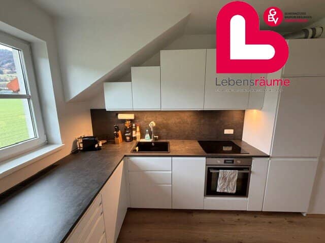 Great 3-room apartment in Micheldorf with loggia and parking space (WITHOUT ELEVATOR)