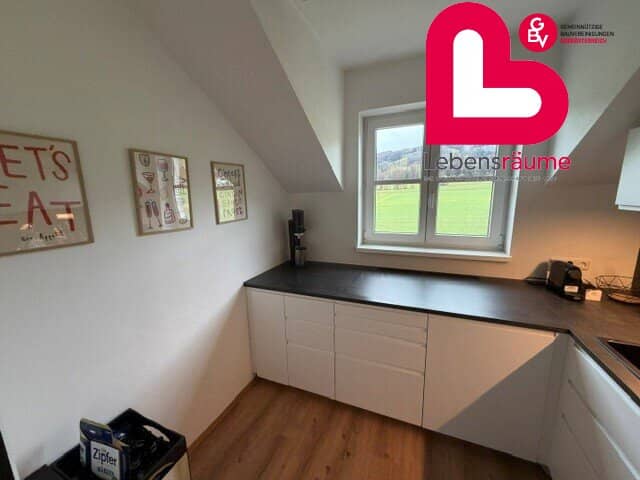 Great 3-room apartment in Micheldorf with loggia and parking space (WITHOUT ELEVATOR)